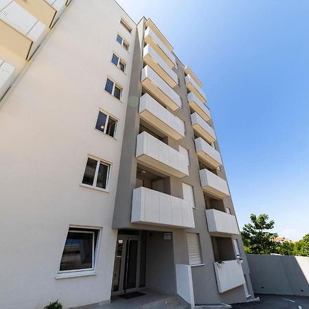 Deluxe Apartment Zara Exteriér fotografie