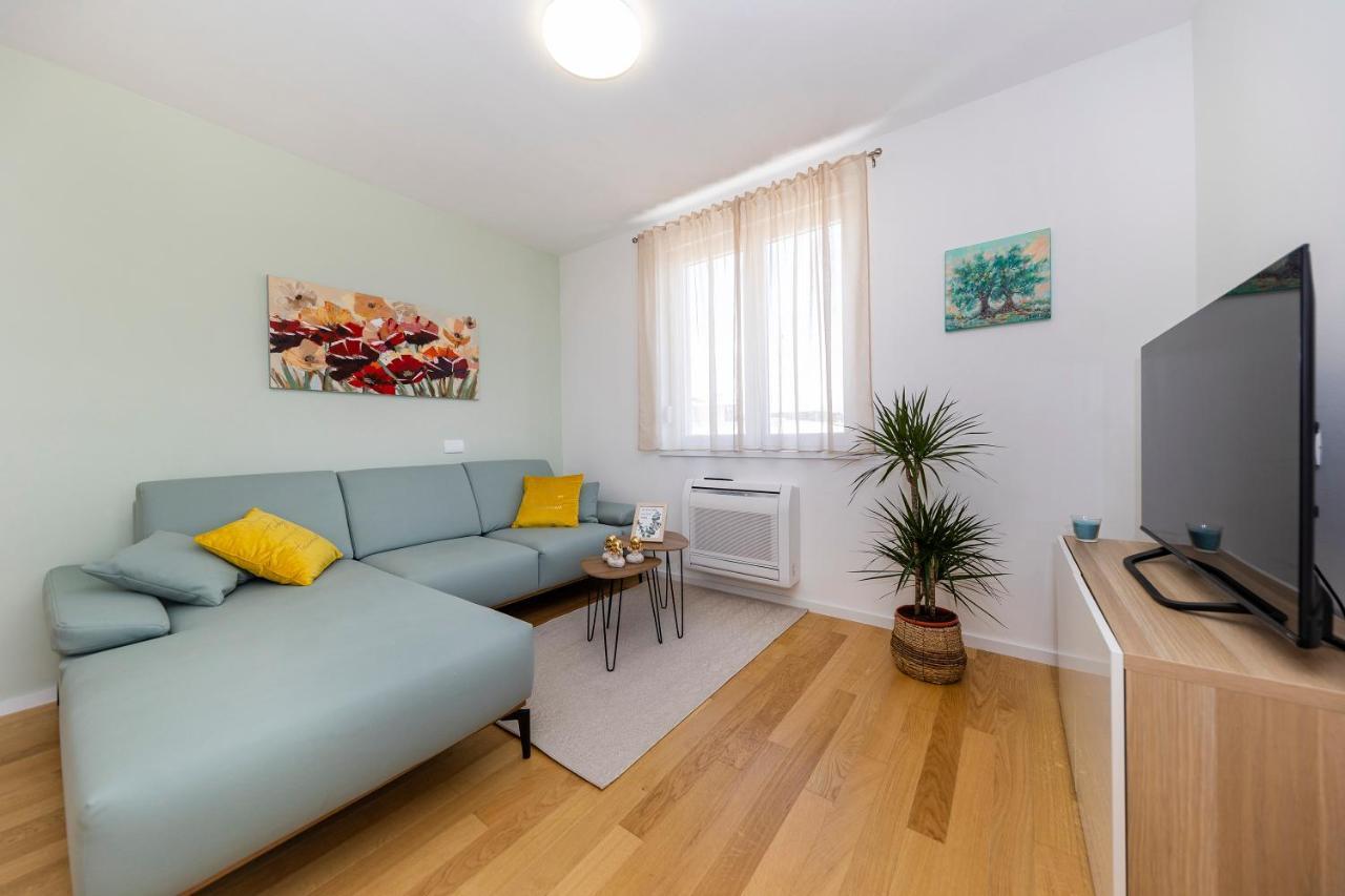 Deluxe Apartment Zara Exteriér fotografie