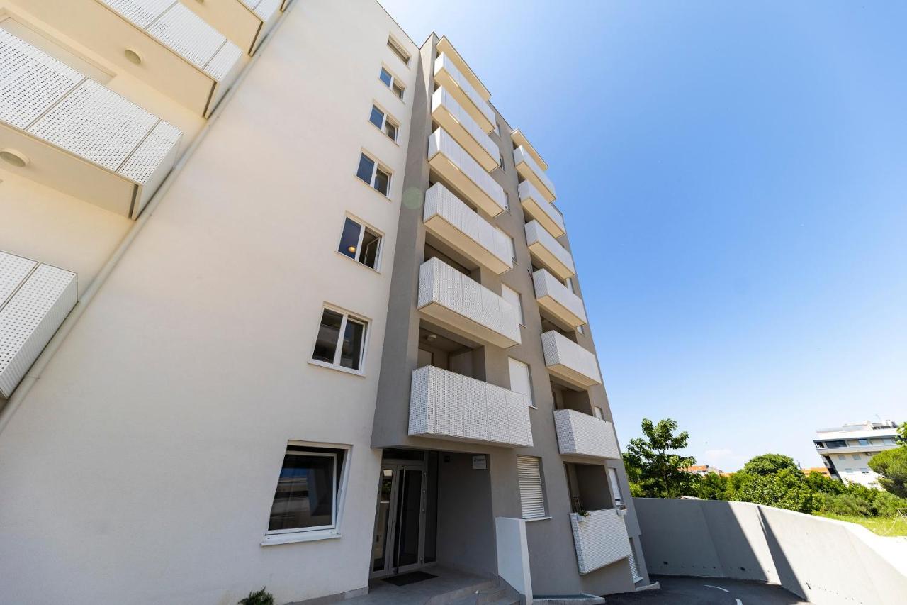 Deluxe Apartment Zara Exteriér fotografie